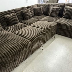 🛋️ NEW!! Sleeper Sectional Sofa w/  Chaise 🚛 Avail E-Z Clean fabric  Storage compartment under Chaise  Chocolate  (3 total color options) XL Size 12
