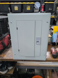 Electrical Panel 12 breakers 125amps
