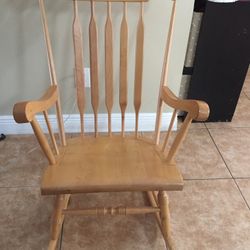 Rocking Chair 
