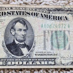 Vintage 1934-C $5 bill old US paper money bank note American currency legal tender
