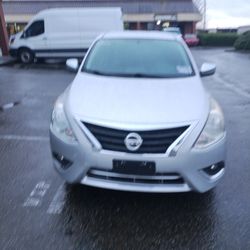 2018 Nissan Versa