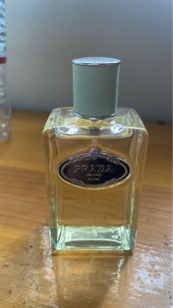 Prada perfume