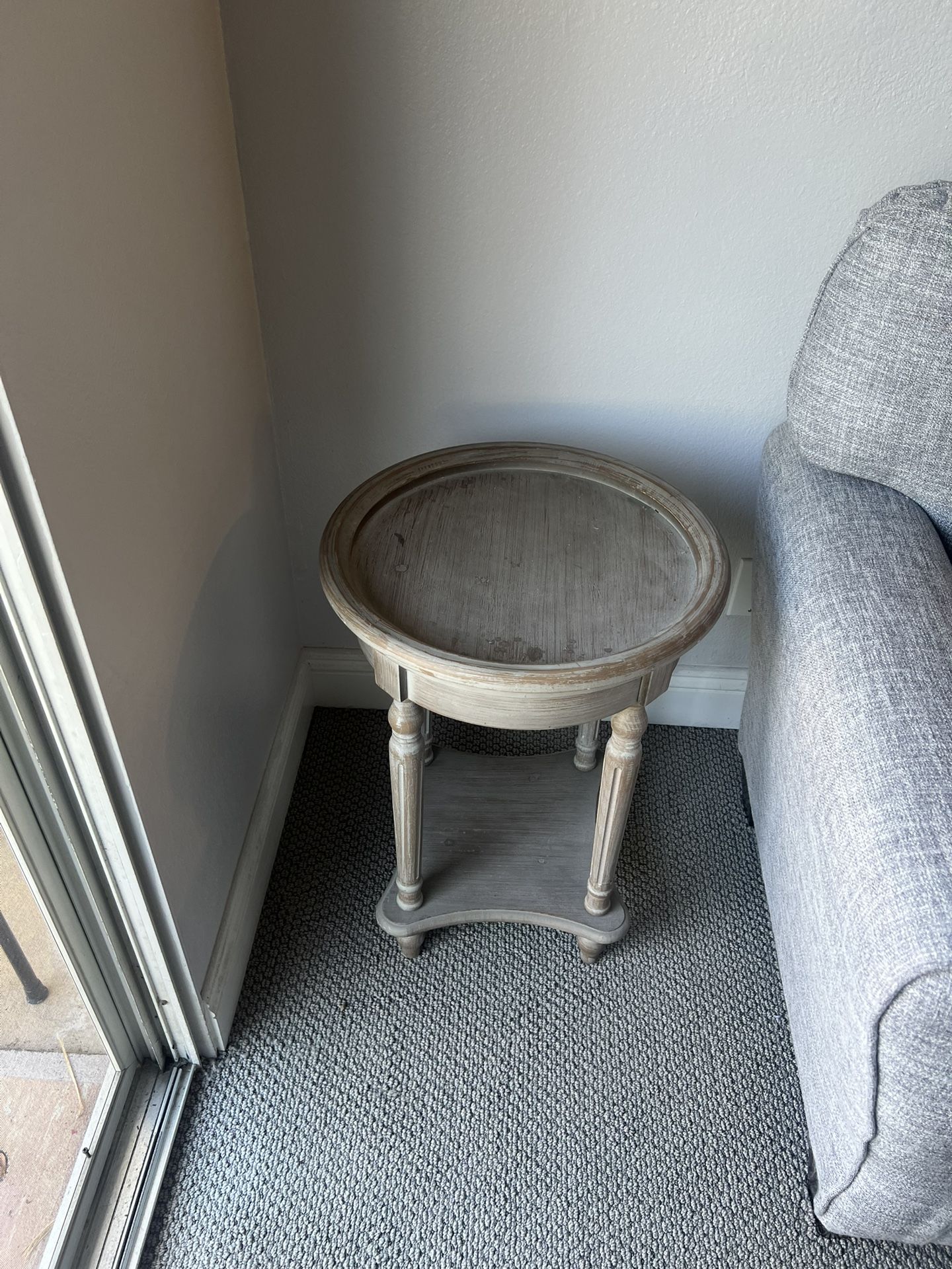 Home Good’s End Table Great Condition