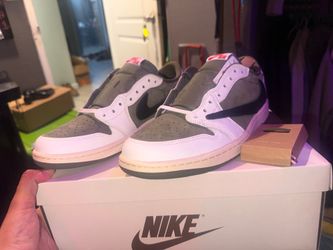 Travis scott low 1s