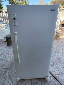 15 To 17 Cu.Ft. Capacity Defrost Free Upright