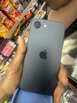 iPhone 16e