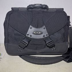 Vintage Oakley Software Padded Laptop Messenger Bag Multi Pocket Heavy Duty