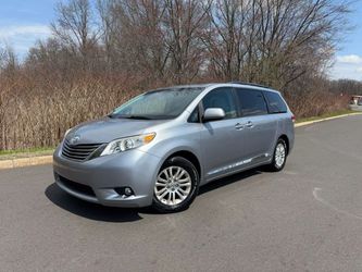 2011 Toyota Sienna