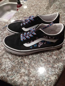 Little girls shoes vans