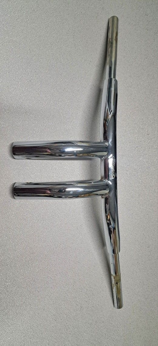 Carlini motorcycle Chrome Handle Bars for a Harley Davidson