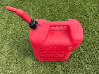 Wedco WCA-525 Spill-Proof 5 gallon gas jug