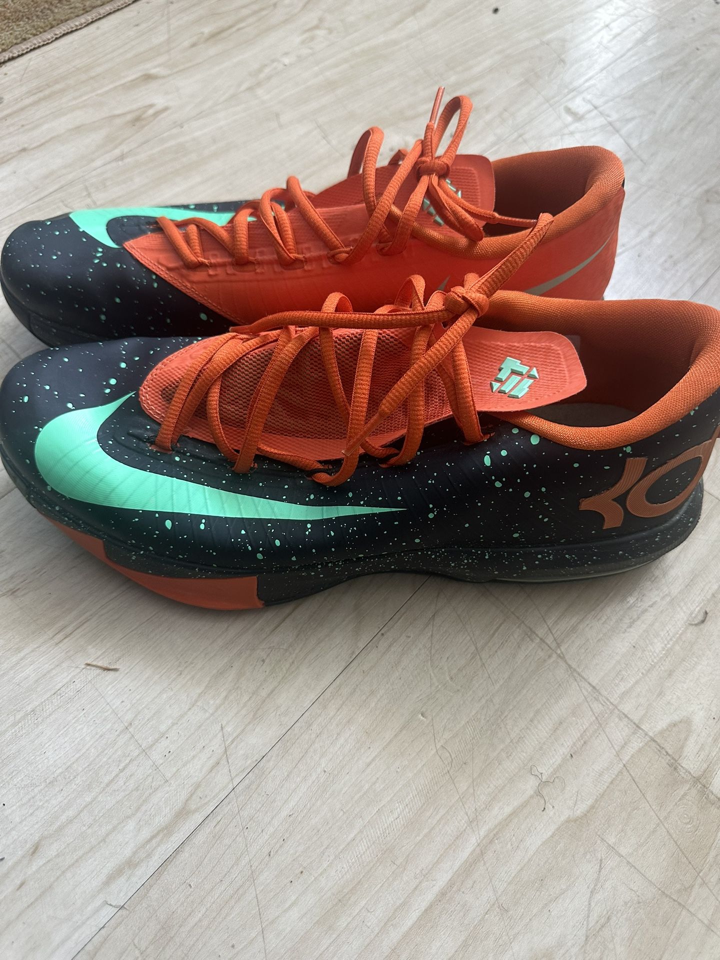Nike KD 6 Texas Low-top Sneakers