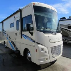 2019  “Like New” Winnebago Vista 32YE