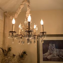 Old Chandler Been Cleaned And Restored