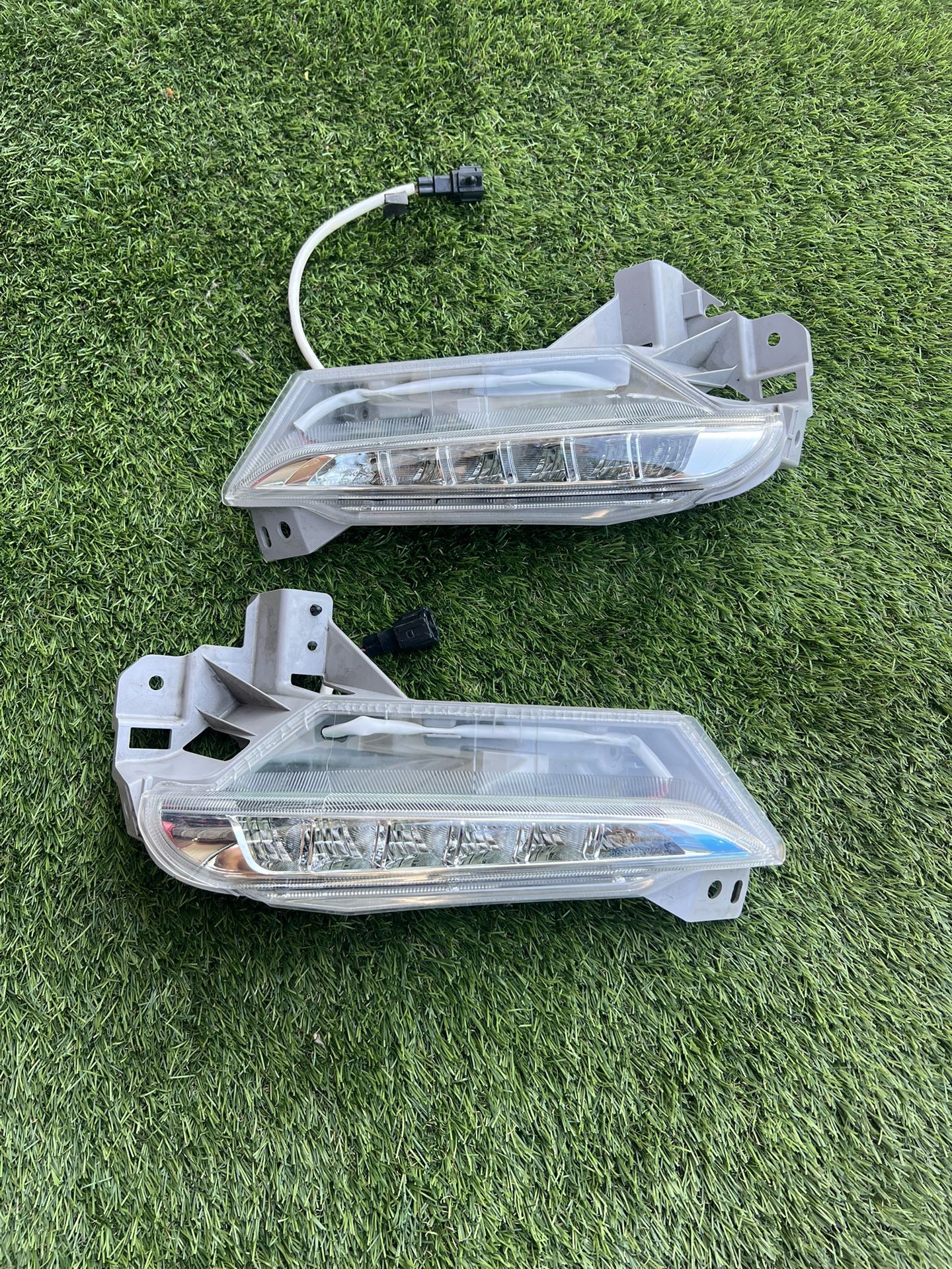 370z V2 Nismo OEM DRL Daylight Running Lights Nissan Z34