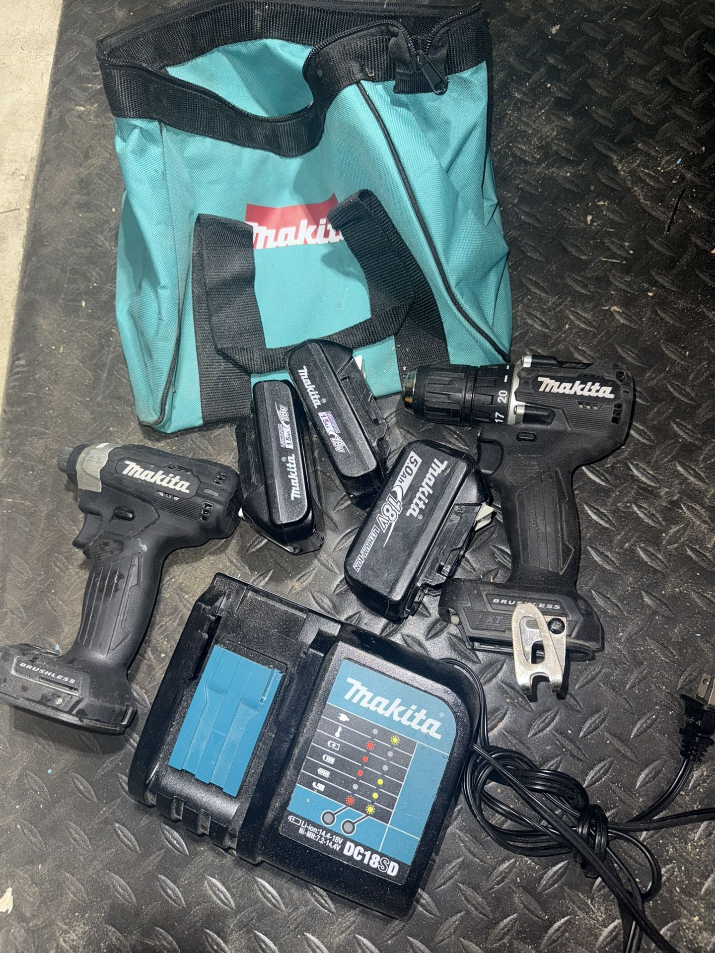 Makita Sub Compact Brushless 