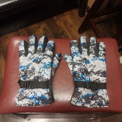 Thick   Warm   Winter   Gloves                                     (  Get Ready for The Weekend  Freeze  🧊  )  