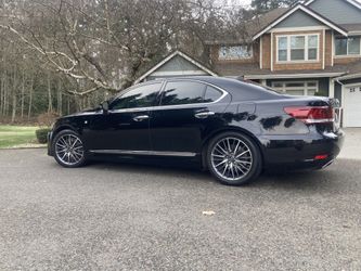 2014 Lexus LS 460