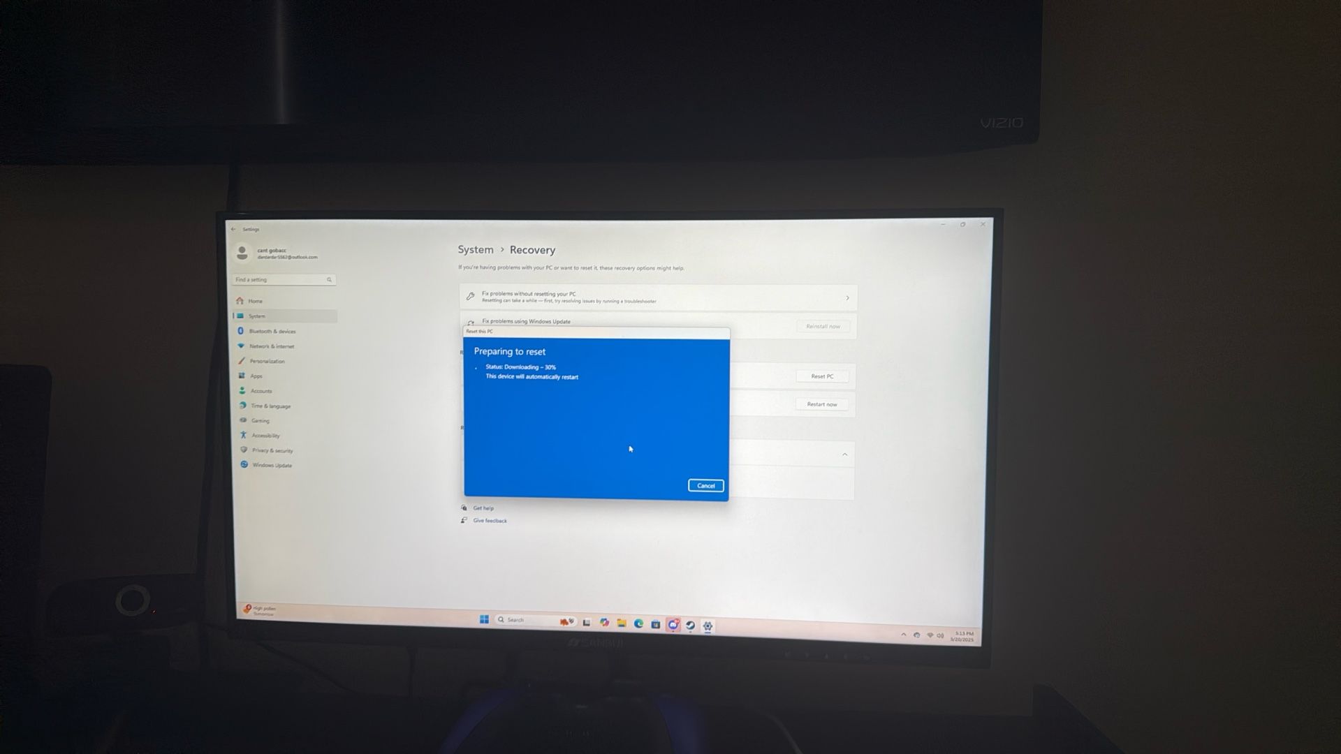 Monitor