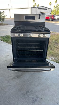 Natural gas stove