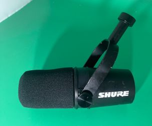 SHURE MV7X podcasting, Recording, Live Streaming microphone XLR Pro Quality dynamic Mic