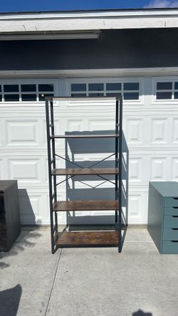 Metal shelf