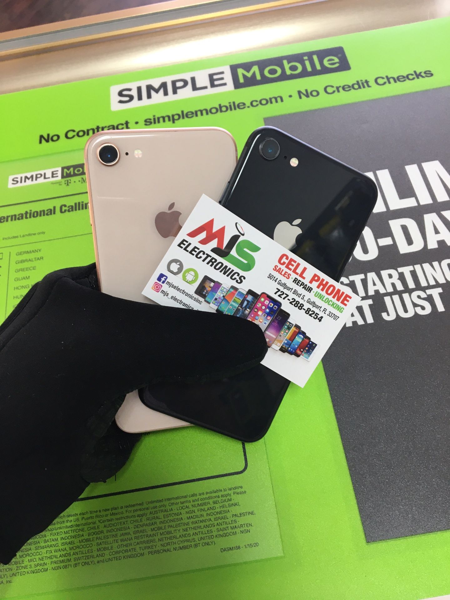 IPHONE 8 64GB UNLOCKED IPHONE 8 64GB UNLOCKED