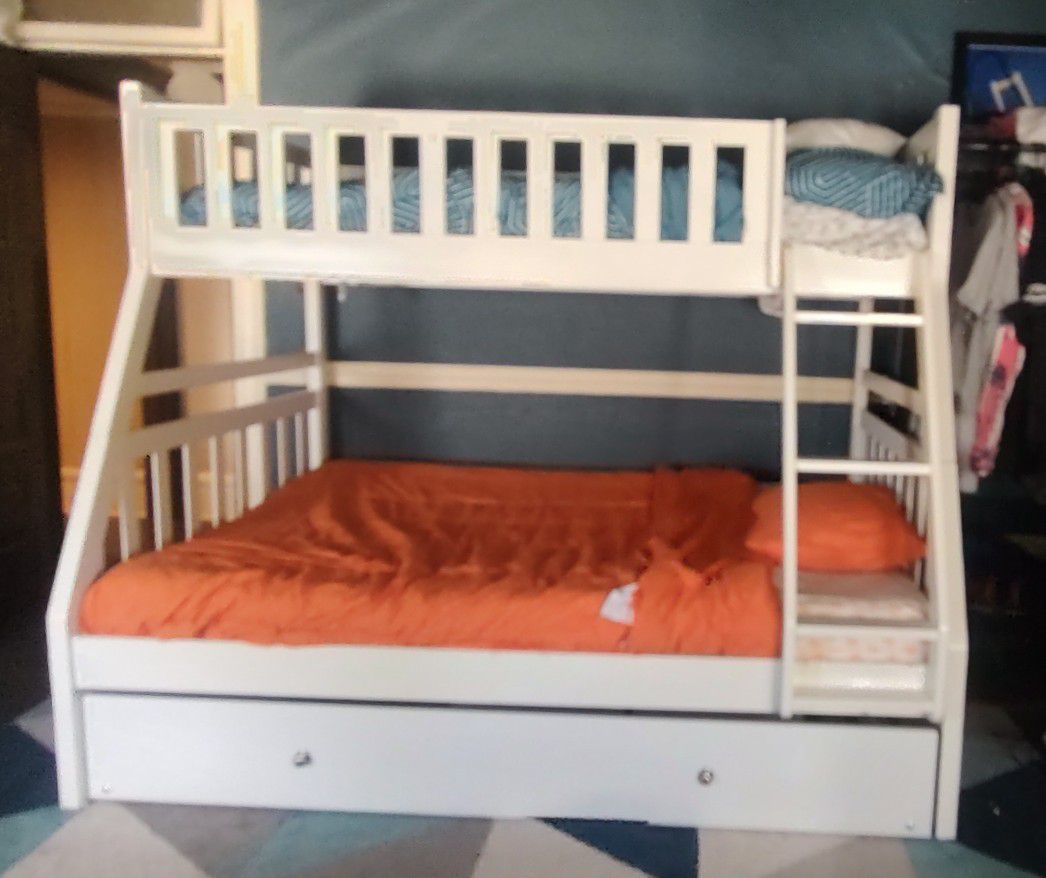 Lightly Used- Solid- White Bunk Bed and Trundle w/ Mattress