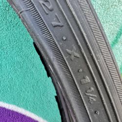 Brand new Road bike tires 27 x 1 1/4 DURO / llantas nuevas