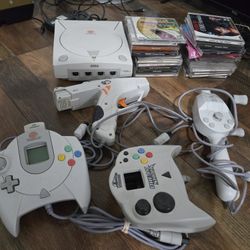Sega Dreamcast Bundle 