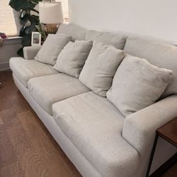 Sofa  90”  Drusky Ivory