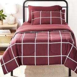 Twin XL Comforter Set with Sheets, 5-Piece Burgundy Simple Plaid Bedding, Lightweight Microfiber Bed-in-a-Bag
