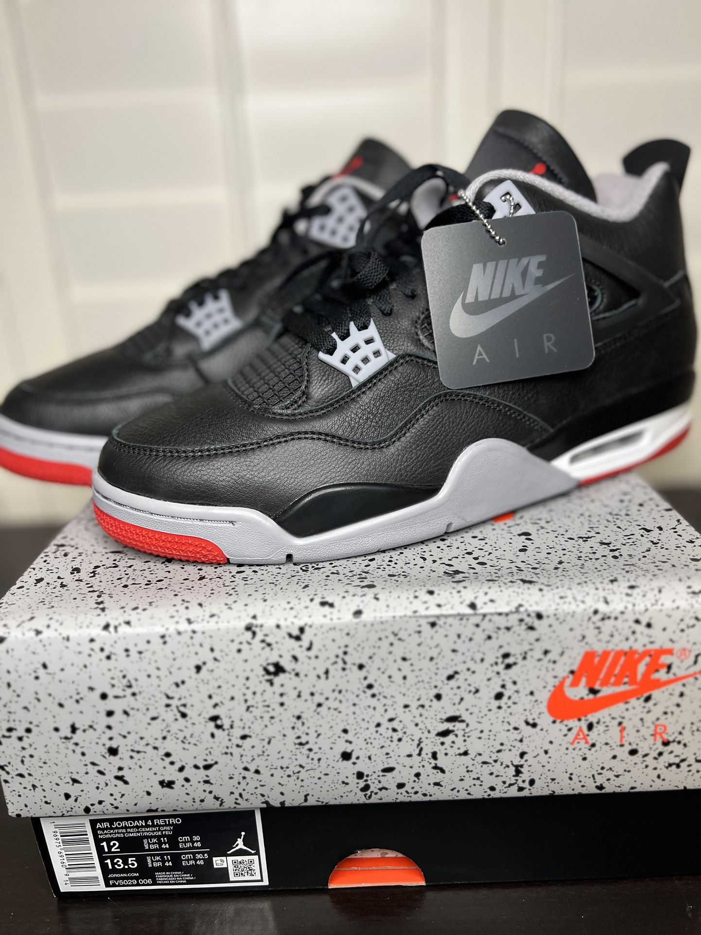 Jordan 4