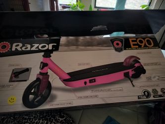 Razor E90 Electric Hub Motor Scooter Pink