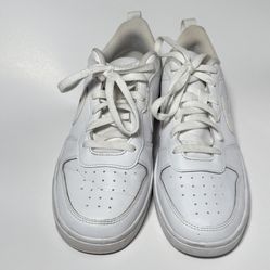 Nike Court Boroughs 7Y