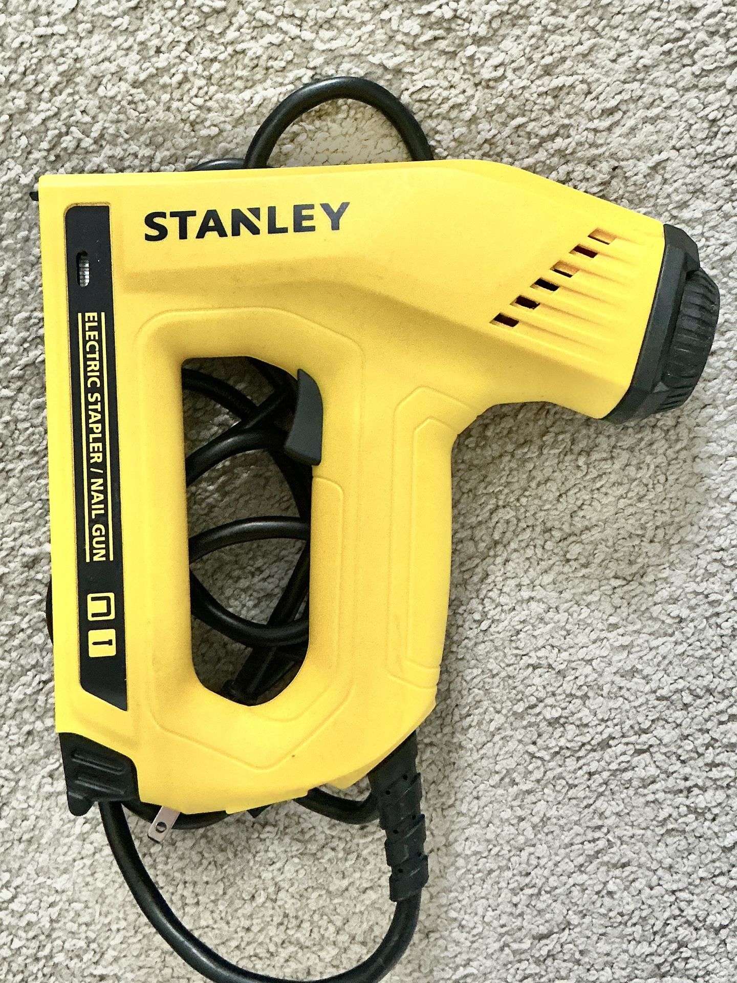 Stanley TRE550Z Electric Staple And Nail Gun