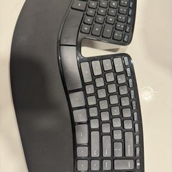Microsoft Sculpt Ergonomic Keyboard - Great Condition