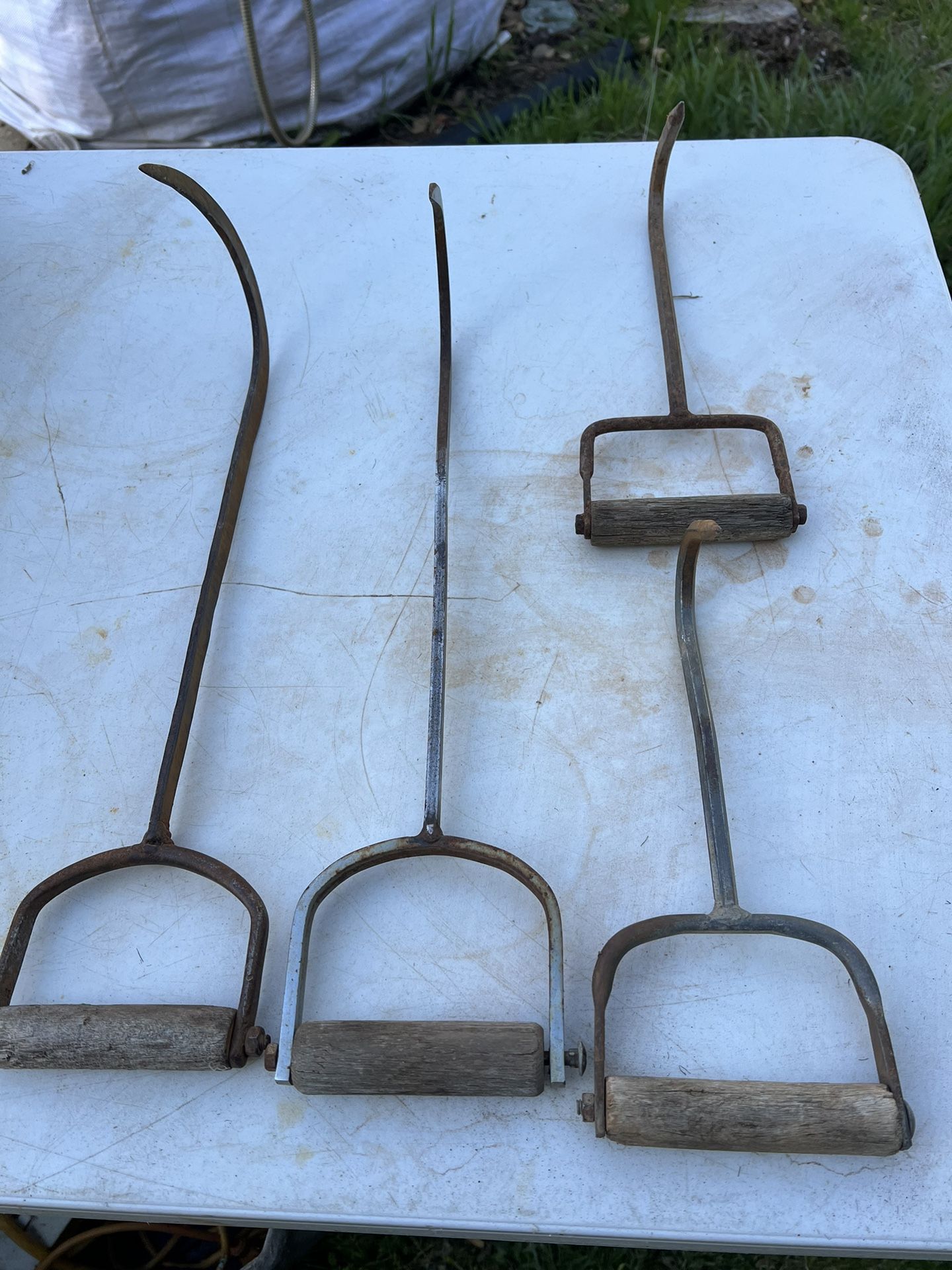 hay hooks