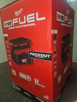 Milwaukee M18 Fuel Packout Vacuum New