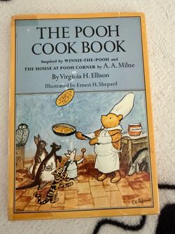 Vintage Winnie the Pooh books