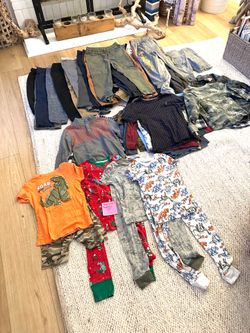 Boys Clothing Lot Size 6/7 (42 pieces total)