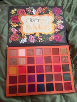 beauty creations frida eyeshadow palette