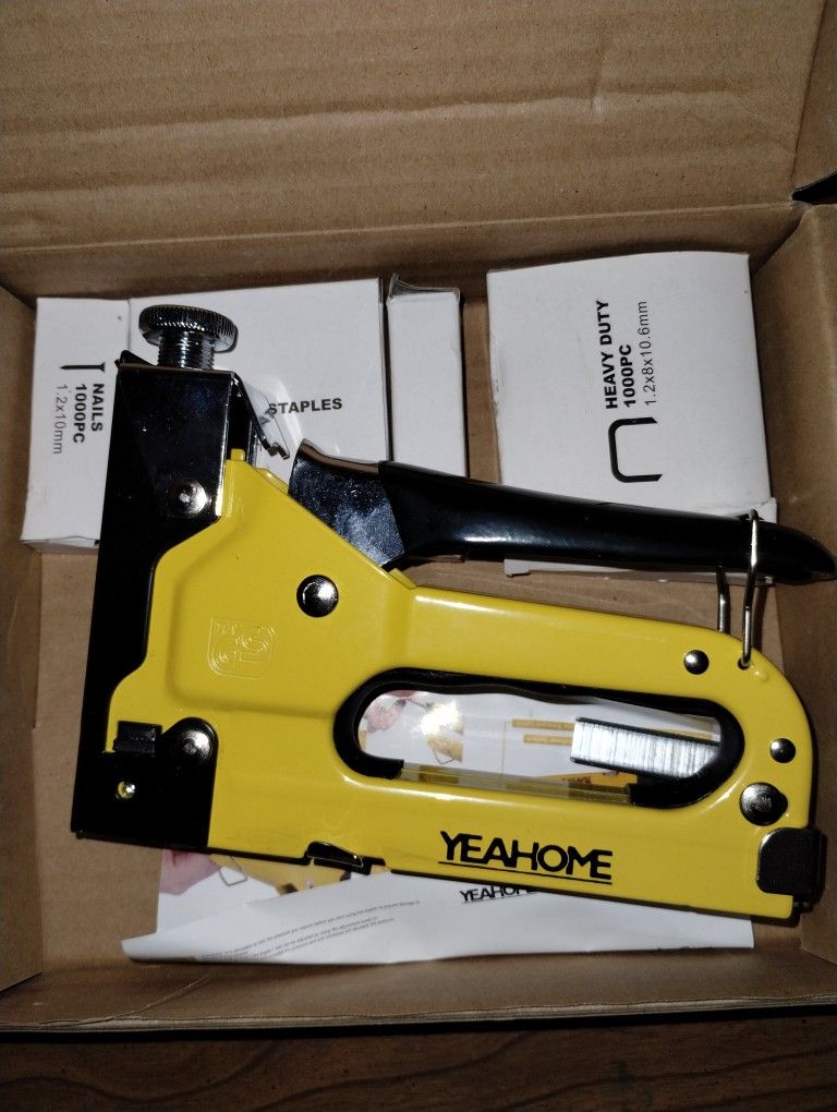 New Never Used Staple Gun