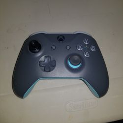 Microsoft Grey And Blue Wireless Controller