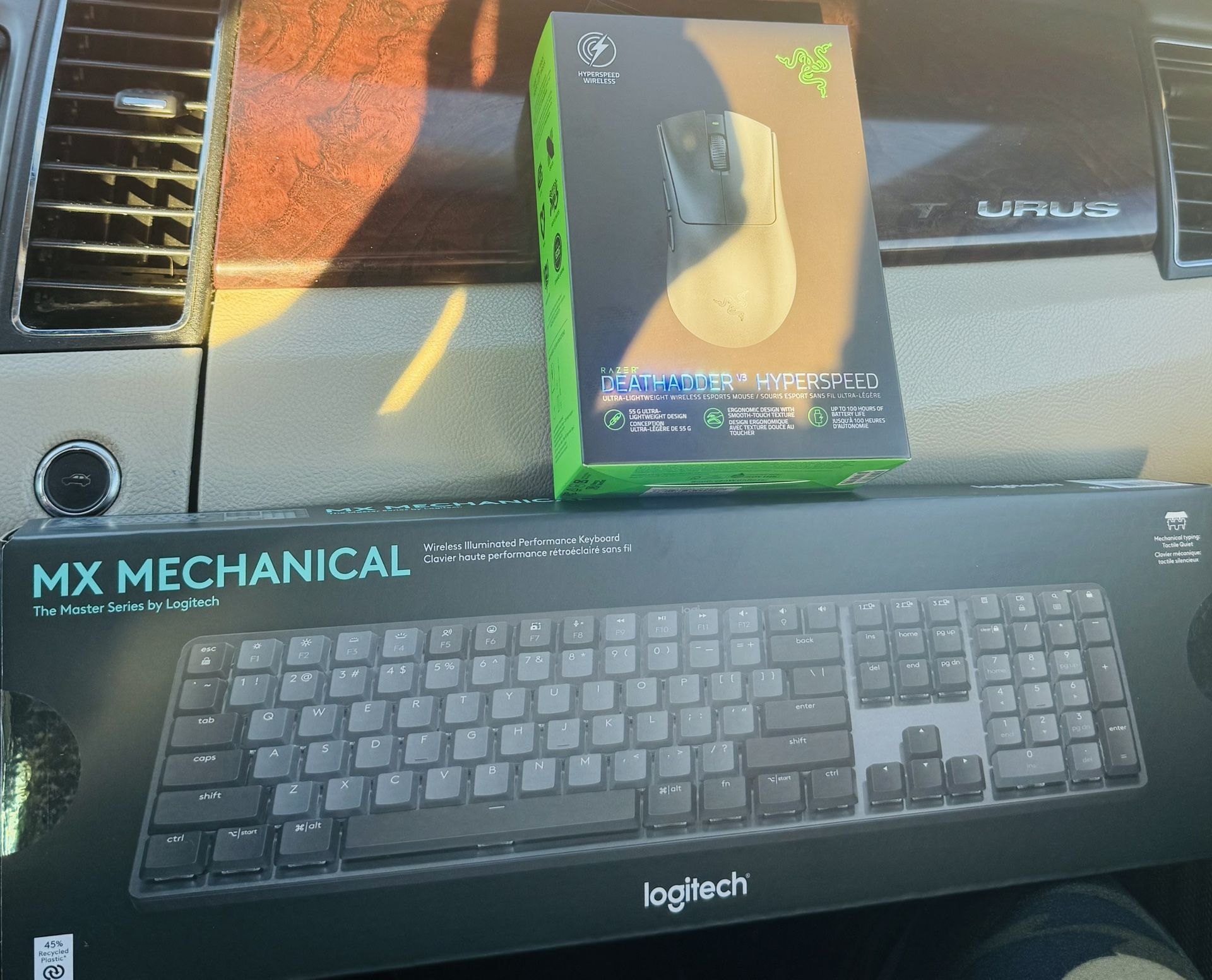 MX MECHANICAL Wireless Keyboard  & DEATHHADDER V3 Wireless Mouse 
