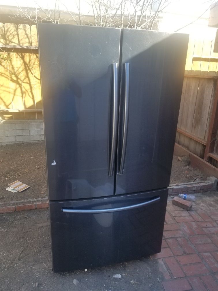 Samsung 25.5 cubic foot French door refrigerator