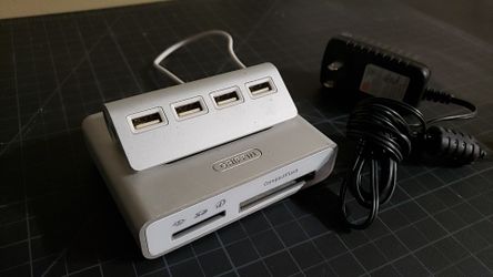 Griffin aluminum ipod dock with uab hub Mac