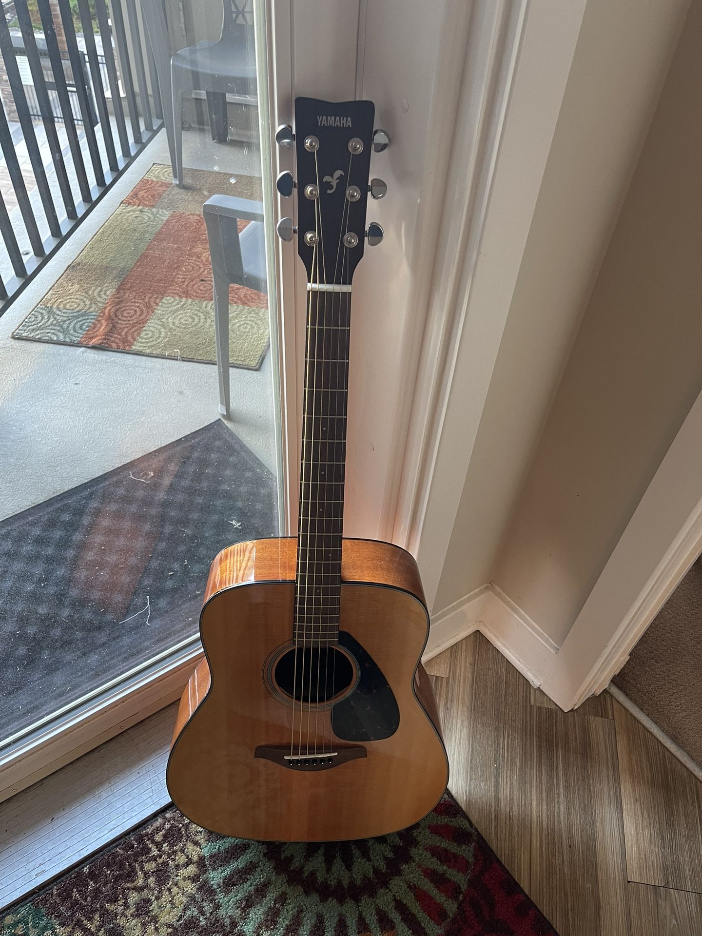 Guitar Yamaha New 6 String FG800