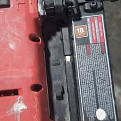 Milwaukee Fuel M12 18g Brad Nailer