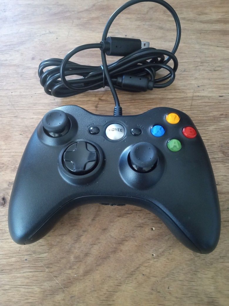 CONTROLLER WIRED FOR XBOX 360